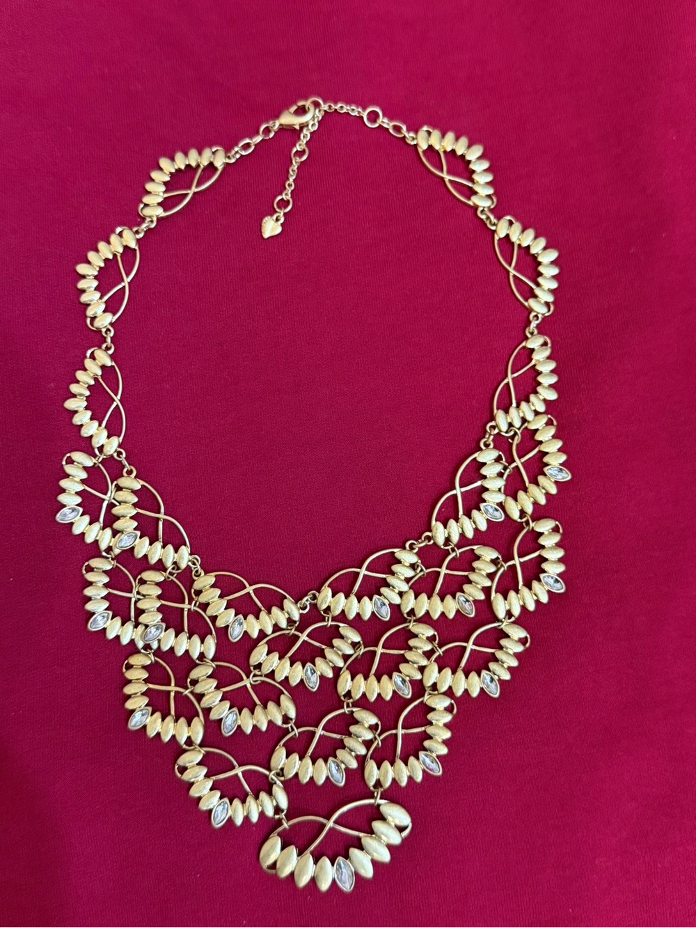 Carolee Gold Tone Leaves Bib Necklace Statement Textured Leaf Crystals Heavy 87g - Picture 6 of 16